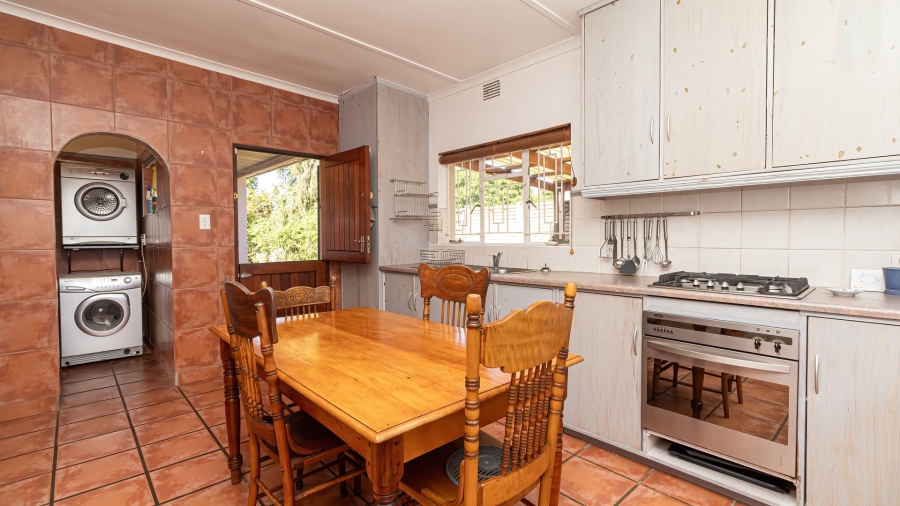 5 Bedroom Property for Sale in The Island Western Cape